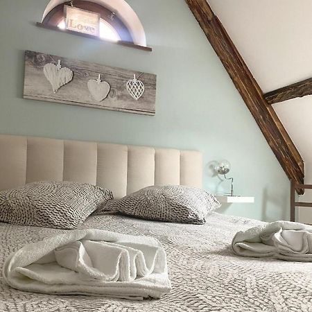 Superbe Appartement Duplex A Kaysersberg En Alsace Kültér fotó